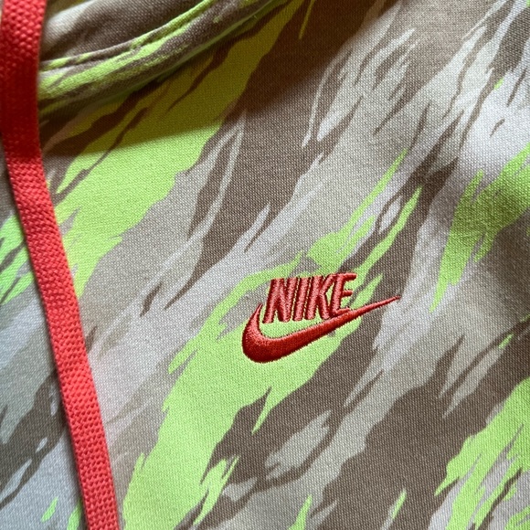 Mens Nike Hoody - Picture 2 of 3